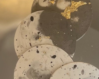 Posavasos de resina hechos a mano: dorado, negro y blanco - Decoración minimalista moderna