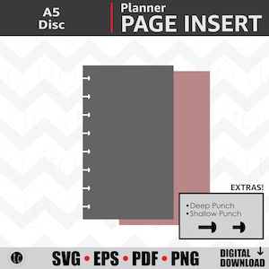 Può includere: Inserto per pagina di agenda a dischi A5 in download digitale nei formati SVG, EPS, PDF e PNG. La grafica mostra una pagina grigio scuro e una pagina rosa polvere con fori per rilegatura a dischi. Un riquadro extra include Deep Punch e Shallow Punch.