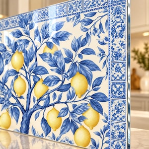 Blue lemon tree tempered glass panel with information about its 4 mm thickness, heat resistance, easy cleaning, and cooktop compatibility.