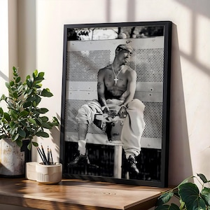 2Pac Digital Print, Tupac Shakur Street Photo, Hip Hop Legend Wall Decor, 90s Rap Icon Print, Black & White Urban Themed, High Quality Print