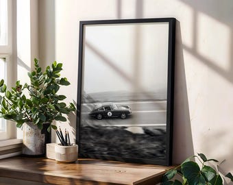 Vintage Sportwagen Racing Digitaldruck, Schwarz-Weiß-klassische Automobilfotografie, Retro-Auto-Wandkunst, Luxus-Garage oder Bürodekor