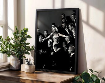 Marilyn Monroe Digital Print, Iconic Hollywood Wall Art, Pop Culture Decor, Black & White Glam Poster, High Quality Vintage Print