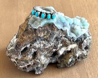 Vintage Zuni Turquoise Petit Point Snake Eye Sterling Ring Sz 8