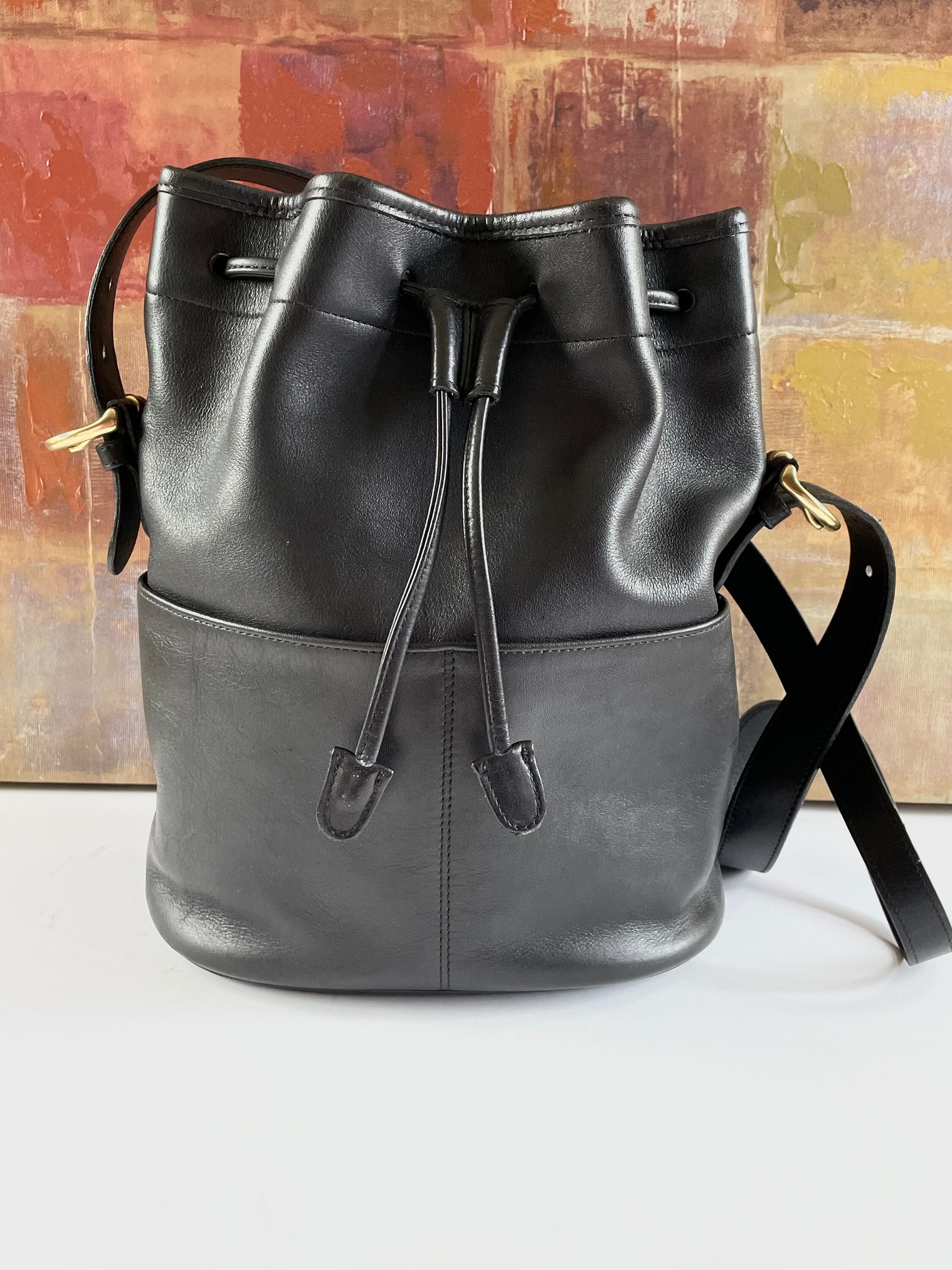 Leather Bucket Bag | Minimalist and sustainable bucket bag – OAY Crafts