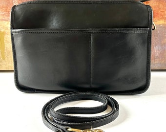 Vintage NYC Coach COMPANION Black Leather Crossbody Handbag