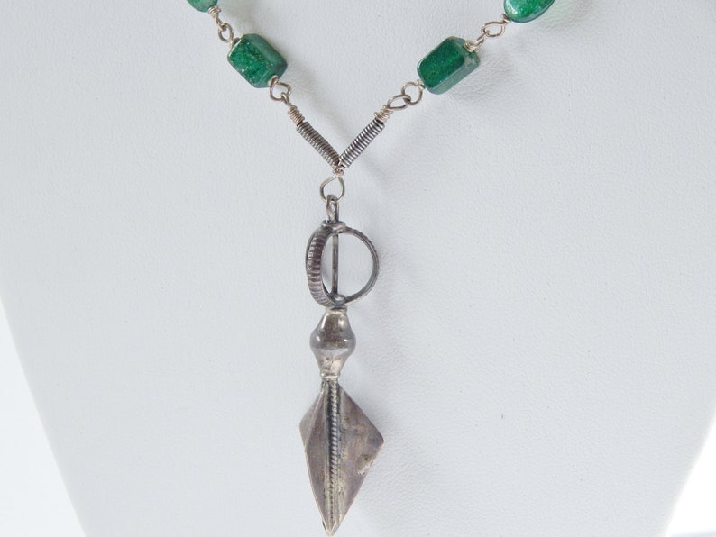Vintage Unique Ornate Sterling Silver Green Bead Necklace Tribal