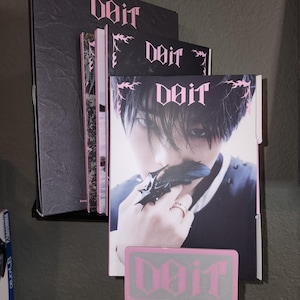Stray kids OT8 DOIT album wall display shelf