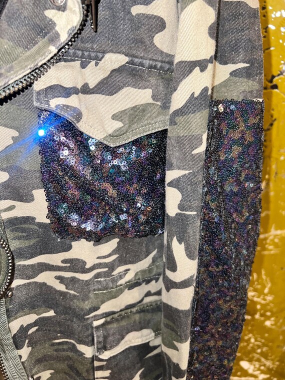 Beautiful Unique Army Iridescent Sequins Jacket - image 8