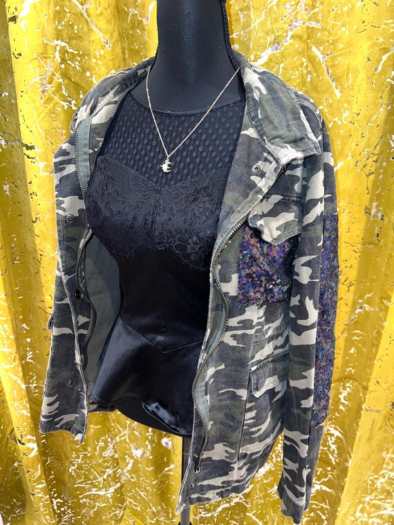 Beautiful Unique Army Iridescent Sequins Jacket - image 9