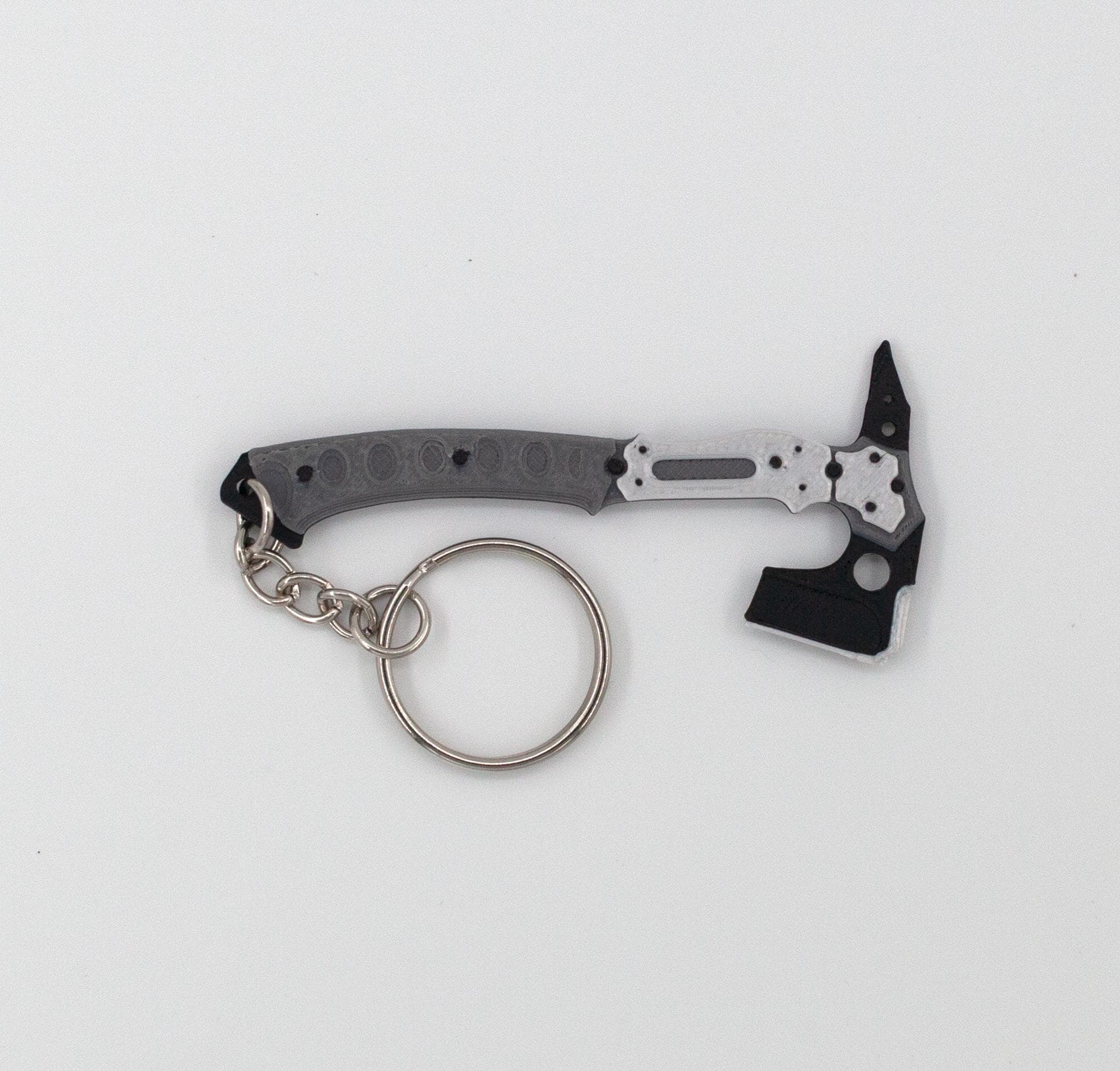 Resident Evil Requiem | Leon Kennedy's Combat Hatchet Keychain