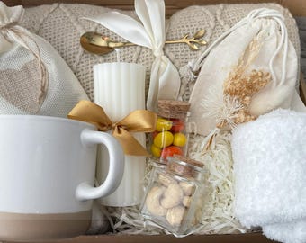 Fall Gift Box For Her Thanksgiving Cozy Self Care Box Customizable Autumn Gift For Friend Handmade Relaxation Box Thinking Of You Gift