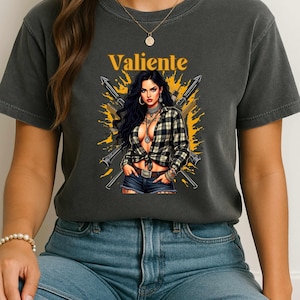 Valiente Latina Empowerment T-Shirt: Bold Unisex Tee