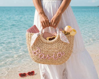 Personalized straw bridesmaid handbag, Bridesmaid Gift, Custom Straw Beach Bag, Bachelorette Gift, Wedding Party Gifts