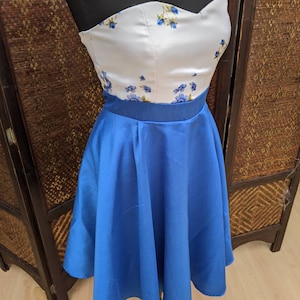 VENTE - Robe florale bleue royale
