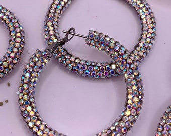 Iridescent Hoop Earrings with Pink, Blue and Silver Shimmer, Stainless Steel, Lever Back. Three sizes : 30, 40, or 50 mm. Hypoallergenic