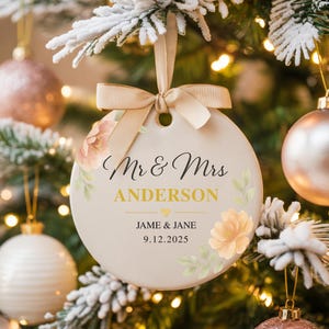 Mr. & Mrs Ornaments, bruiloftornament, ornament man en vrouw, gepersonaliseerde kerstornamenten, kerstversieringen, getrouwde ornamenten
