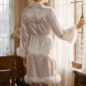 Bride Team Robes, Personalized Wedding Day Robe, Custom Feather Sleepwear, Red Navy Black Bride Robe, Bridal Shower Gift