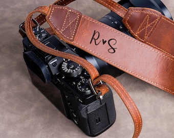 Engraved Leather Camera Strap, Custom Monogram Adjustable Camera Strap, Christmas Gift for Boyfriend, Girlfriend, or Camera Enthusiasts