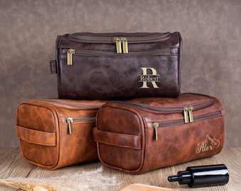 Custom Men's Leather Toiletry Bag, Personalized Dopp Kit, Engraved Travel Wash Bag for Men, Groomsmen Gifts, Anniversary Gift, Gift for Him