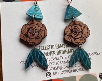 Funky fish and flower dangle earrings