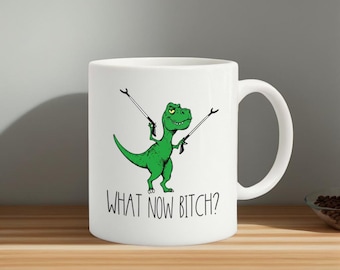 Taza de café de cerámica con gráfico de T-Rex verde y texto "¿Y ahora qué?" / Divertida taza de dinosaurio / Regalo de escritorio de oficina
