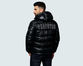 トラップスター アイアンゲート デタッチャブル フード付き パファー