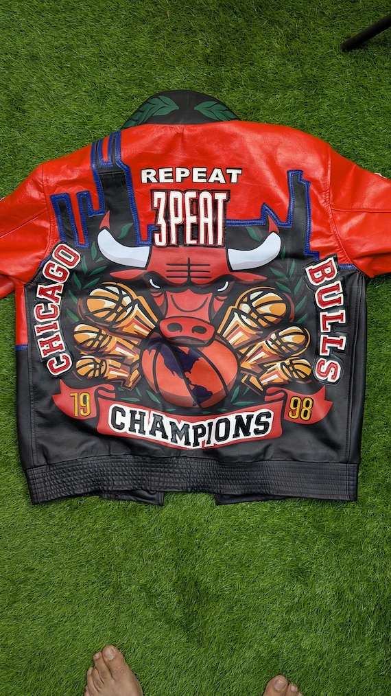 NBA Vintage Leather Jacket Chicago Bulls 6-time Champions Bomber 3