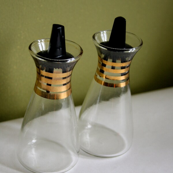 Black and Gold Vintage Pyrex Salt and Pepper Shaker Set