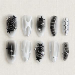 Custom Y2K Star Black Chrome Press On Nails, Gothic Handmade Nail Art, Unique Silver Black Almond Fake Nails