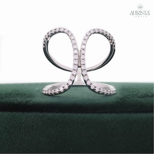 Sanfte Flamme der Liebe, immer hell: 0.58 Karat runder Diamant Versprechensring AUR-49