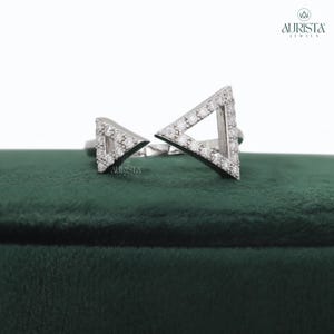 Endlos Dein, ewig Helles: 0,27 Karat Runder Diamant Kreis der Hingabe AUR-50