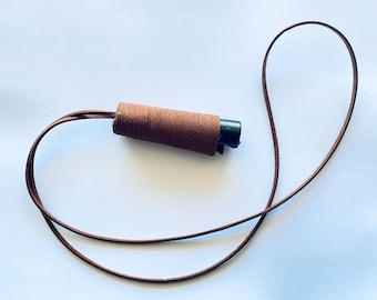 Collana porta accendino / Porta accendino fatto a mano / Gioielli da festival / Regalo