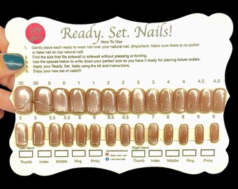 Prêt. Ensemble. Des ongles ! Champagne