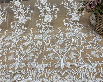 Tela de encaje con lentejuelas gruesas color blanco marfil para vestidos de novia, diademas y velos, 51" de ancho.