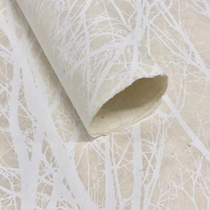 Créations avec du papier, papier d'emballage, emballage cadeau, sans arbre, bio, origami, papier Lokta, papier du Népal, papier naturel de luxe