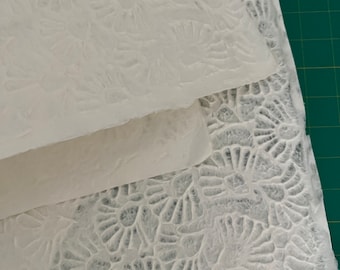 Carta fatta a mano, carta di gelso, ecologica, carta decorativa, sacchetto di carta, invito di nozze, cancelleria di pregio, scrapbooking