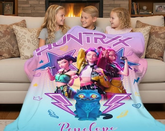 Manta personalizada e aconchegante de Caçadores de Demônios (Kpop) com nome, manta personalizada Huntrix, manta inspirada em anime, presente de Natal para a família, presente para fãs de Kpop