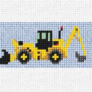 Peut inclure: Une rangée de véhicules de chantier jaunes, dont un camion à benne basculante, une pelle rétrocaveuse, une grue et une bétonnière. Les véhicules sont sur un fond bleu et blanc.