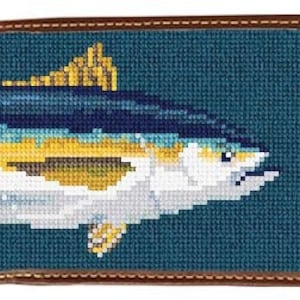 Cartera de punto de aguja terminada con atún de aleta amarilla