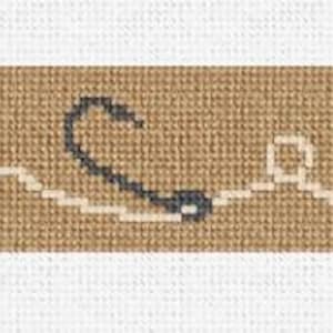 Peut inclure: Ruban en tissu beige avec un motif répété de hameçons gris foncé et de lignes de connexion blanc cassé. Idéal pour les travaux manuels ou la couture.