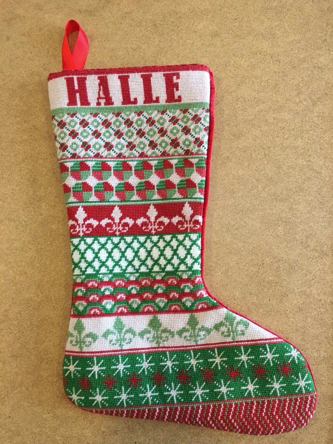 10 Needlepoint Christmas Stocking Patterns – Needle Work