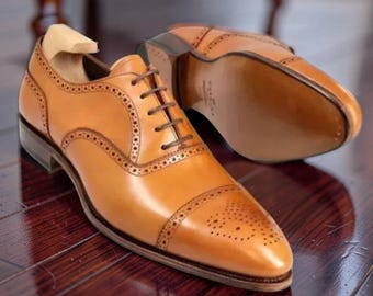 Zapatos Oxford Brogue de piel color canela para hombre, hechos a mano, con cordones y puntera reforzada.