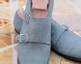 Zapatos de cuero hechos a mano para hombre, de gamuza, con doble hebilla, bota formal gris claro.