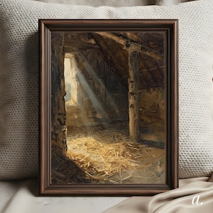 Può includere: Dipinto incorniciato che raffigura l'interno di un fienile. La luce del sole filtra attraverso una finestra, illuminando il pavimento coperto di fieno e le travi di legno. L'opera è in una cornice di legno marrone scuro.
