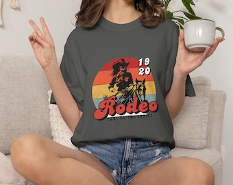 Retro Rodeo Cowboy Graphic T-shirt ,1920 Sunset Stripes,Vintage Western Graphic Tee ,Retro Country Rodeo Shirt for Women and Men