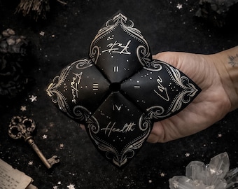 FORTUNE TELLER ORACLE | Folded Paper Fortune Teller Game | Interactive Oracle Cootie Catcher Divination Game