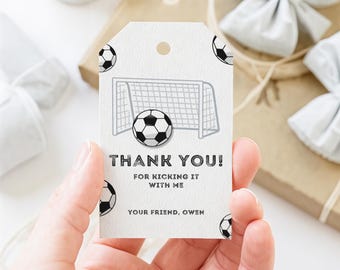編集可能なサッカーサンキュータグ、スポーツ誕生日記念品タグ、スポーツパーティー、子供のお祝い用の印刷可能なサッカーゴールパーティーラベル