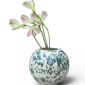 Handmade Ceramic Globe Vase – Coastal Seafoam Speckled Stoneware Bud Vase (4x4 in.)