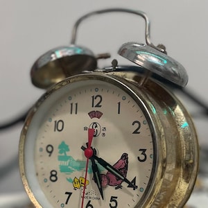clock, Antique Mechanical Clock, Moving Chicken and Chicks Clock, Table Alarm Clock Made in China in the 1970s