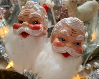 Couple Of Vintage Jolly Santa Picks For The Taking